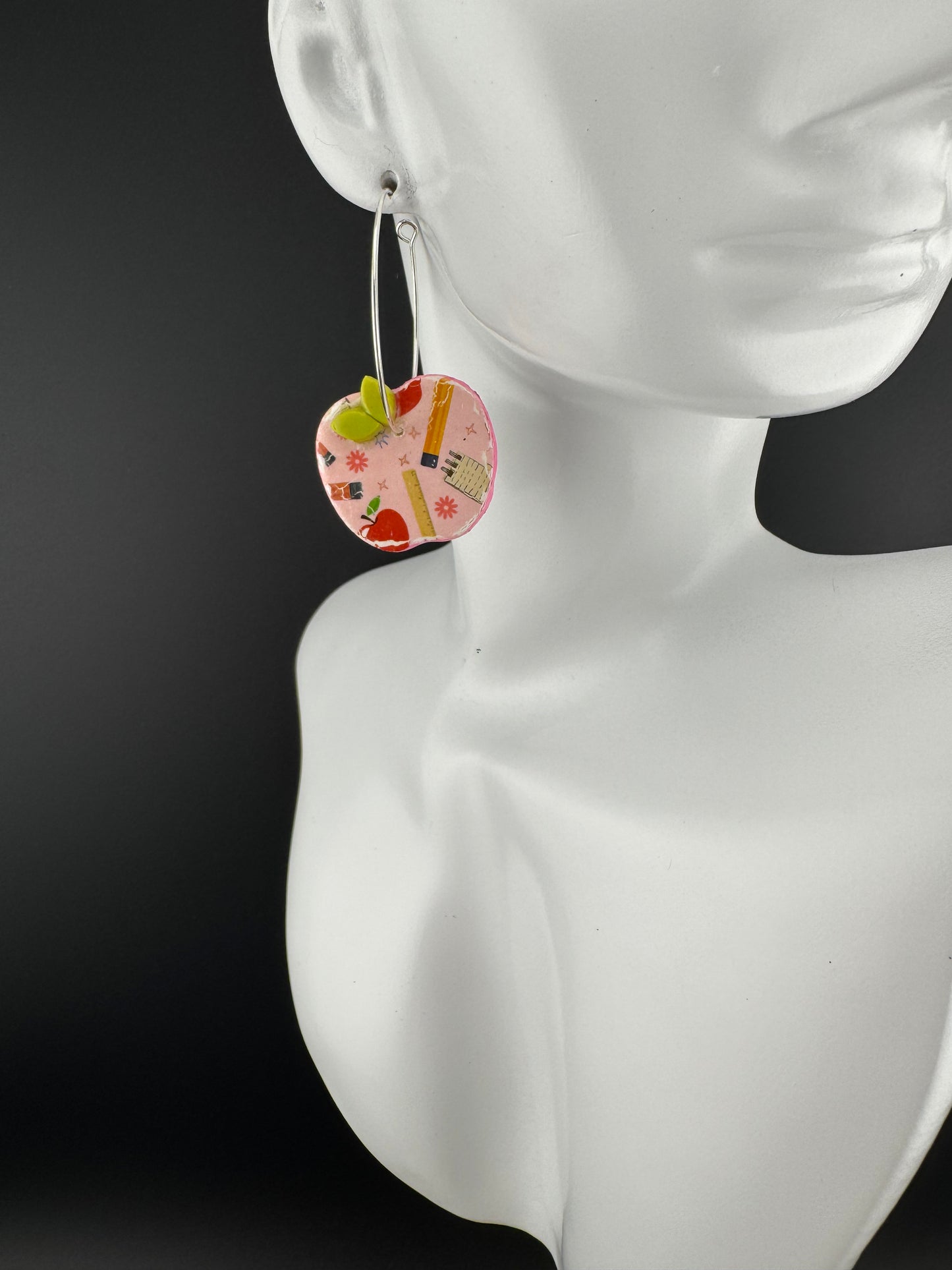 Teaching Tools Motif on Apple Shaped Hoop