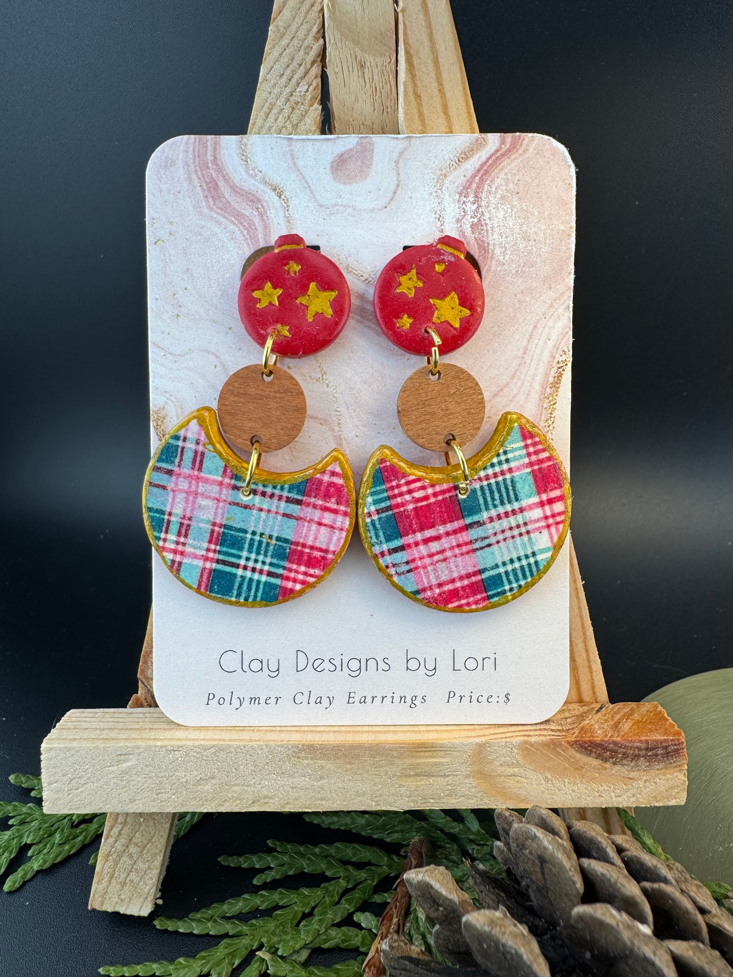 Red and Gold Star Ornament with Red and Green Plaid Earrings