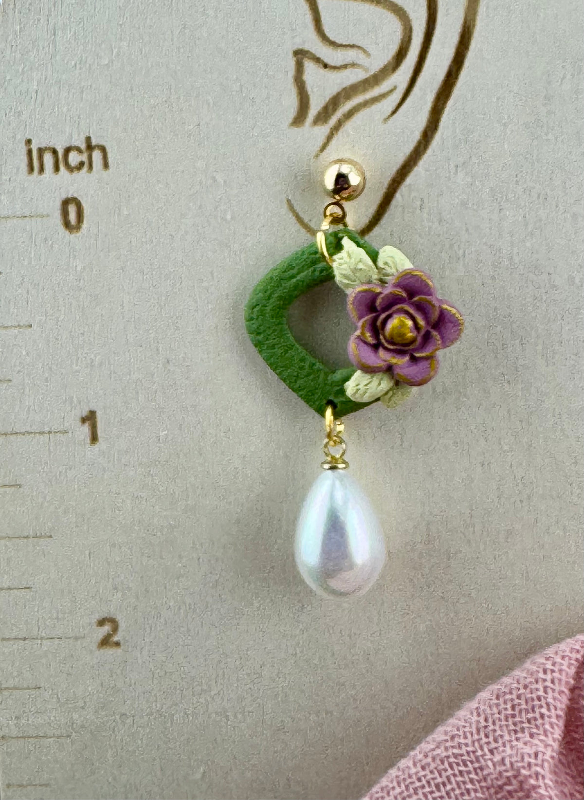 Diamond(Shaped) and Pearl Earring with  Hand-crafted Floral Accent