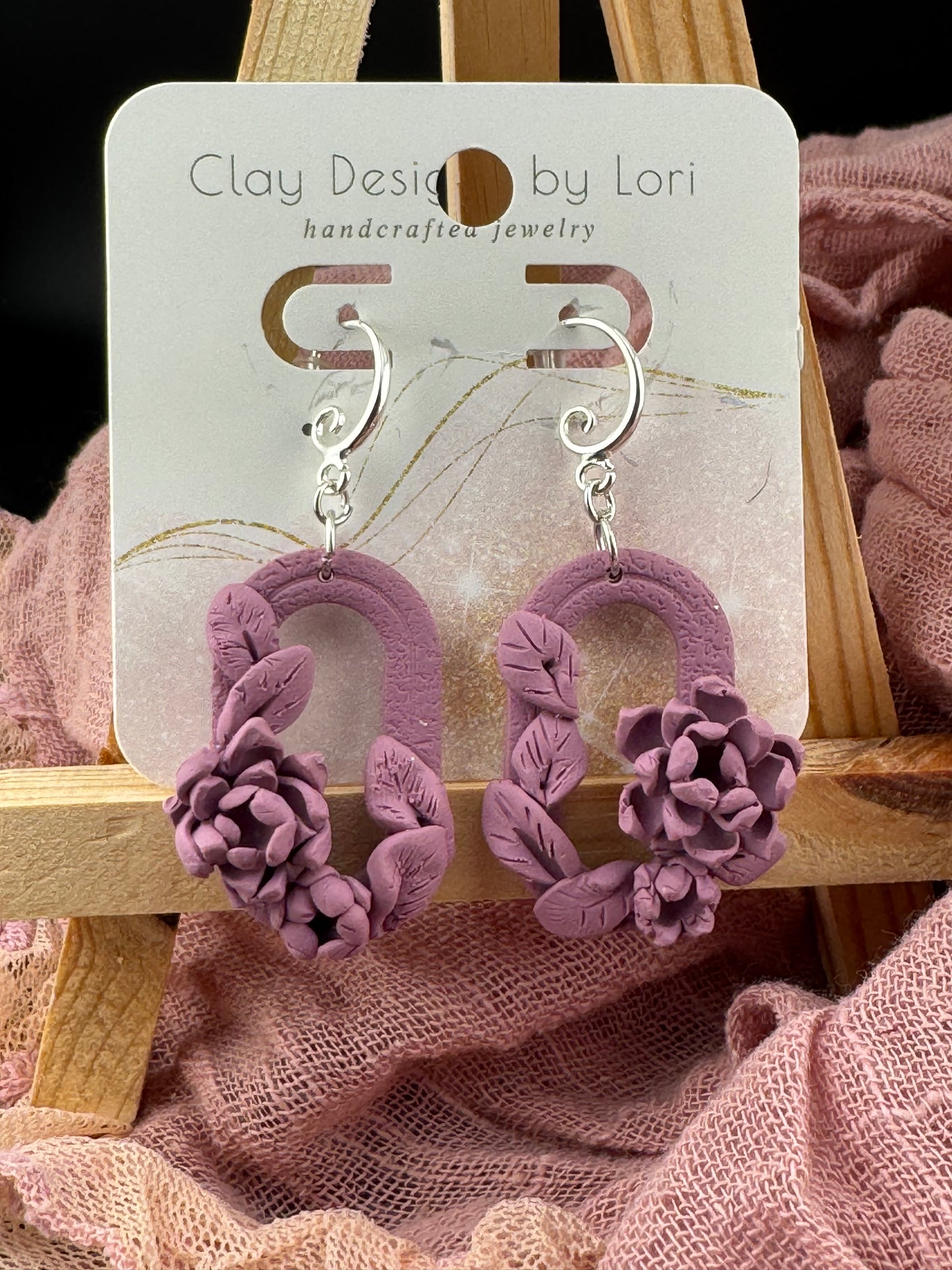 Elegant Mauve Floral Earrings