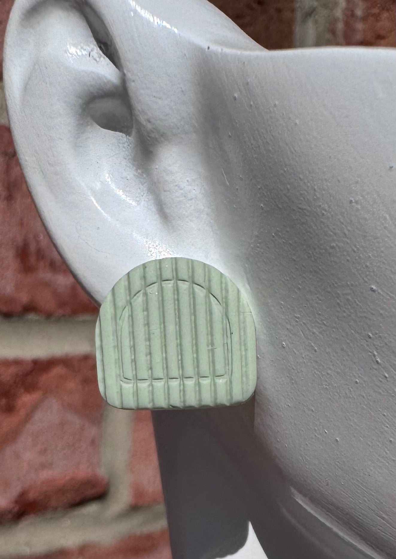 Mini Arch Studs